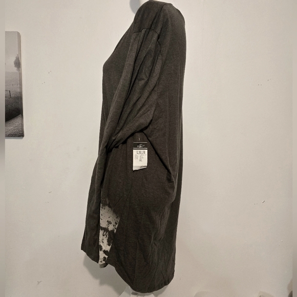 Mens XL NWT Long Length Gray Shirt Rue21 - Picture 3 of 8